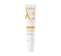 A-DERMA PROTECT Fluide Invisible SPF50+. Tube blanc et rose